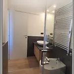 Etienne's Comasina * מילאנו