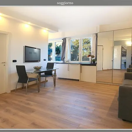 Apartment Etienne's Comasina Milan